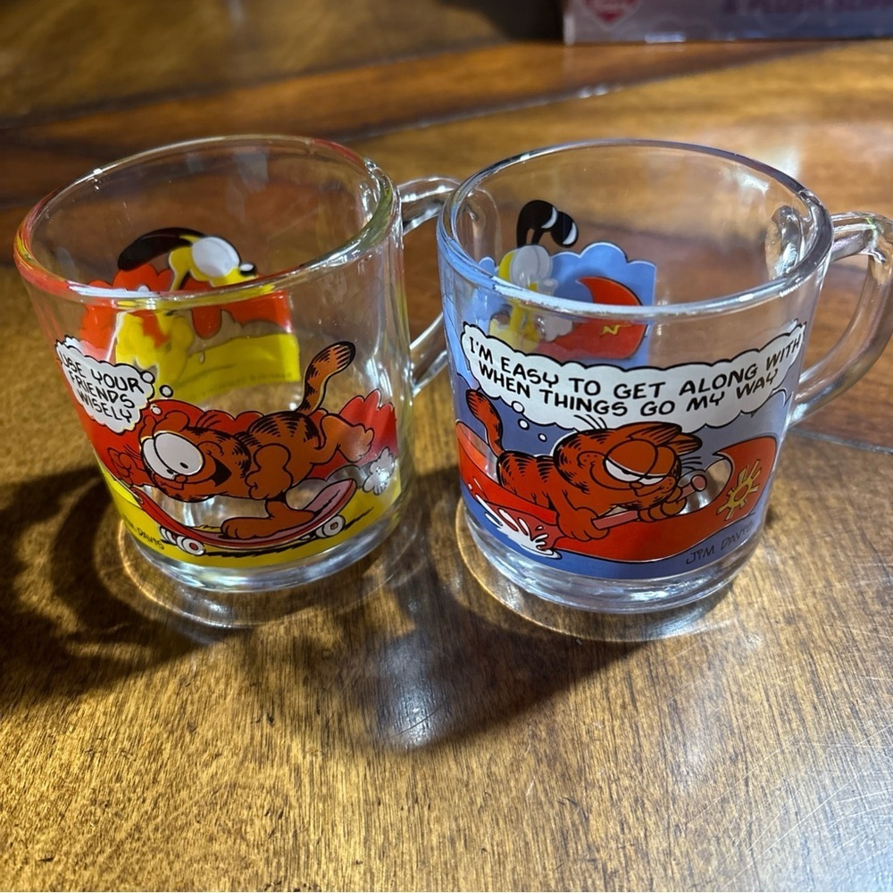 Two 1978 McDonald’s Garfield Glasses Mugs - Picture 5 of 6